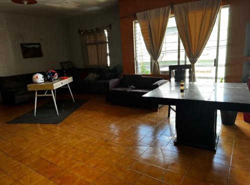 HOSTALa