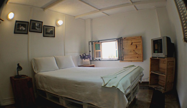Hostel Café Casu is a joyful and colorful place.