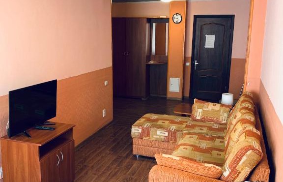 Hostel_Nur