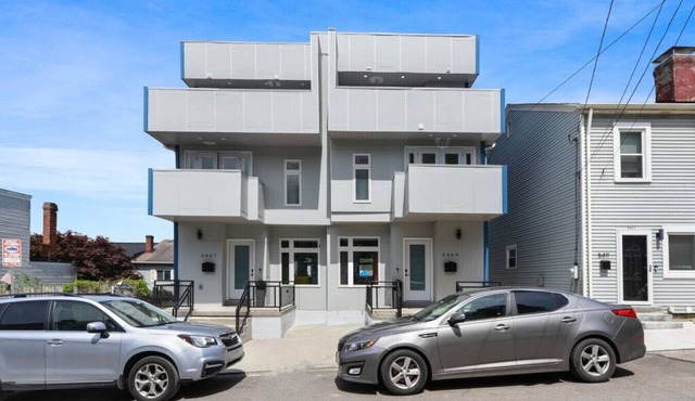 ★ HostWise Stays ★ Sleeps 20! Huge Duplex - Luxe Homes! 8k+ Sq Ft!