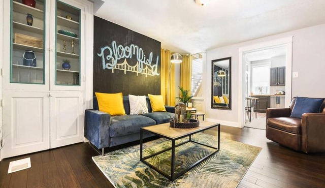 HostWise Stays - The Edmond - Bloomfield Apartment in a great location!