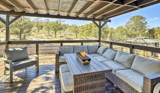 Hot Tub & Deck: Pet-friendly Home in Payson