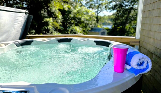 Hot Tub/Kayaks/Ebikes/Waterfront-The Lotus