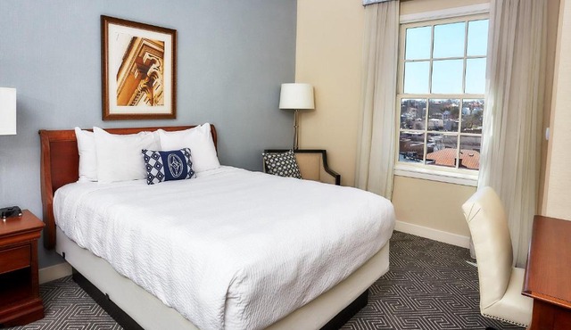 Hotel 24 South