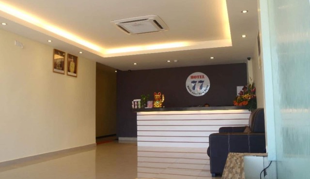 Hotel 77