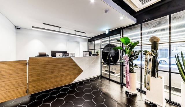 Hotel A