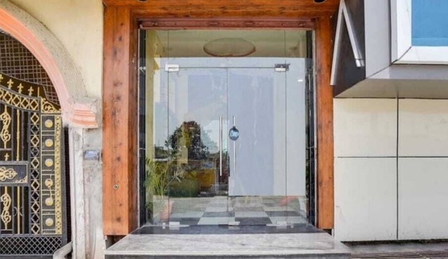 Hotel Aadhya & Restaurant