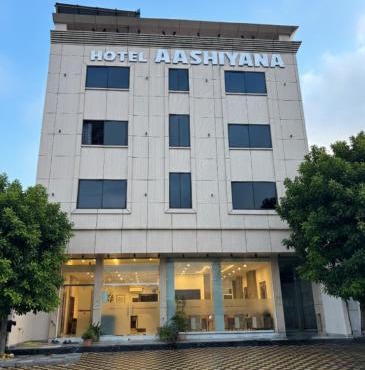 Hotel Aashiyana