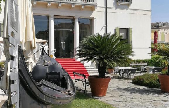 Hotel AB Baretta