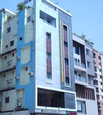 Hotel Adarsh