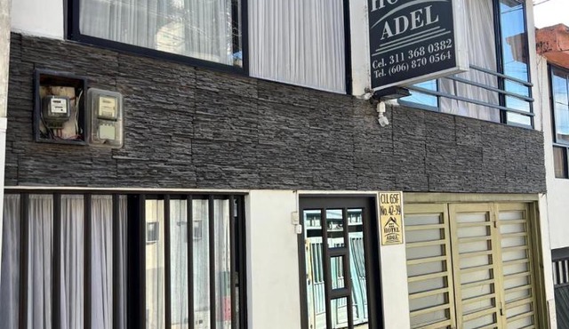 Hotel Adel