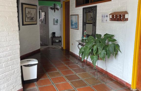 Hotel Alcarraza