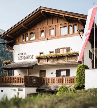 Hotel Alpenhof