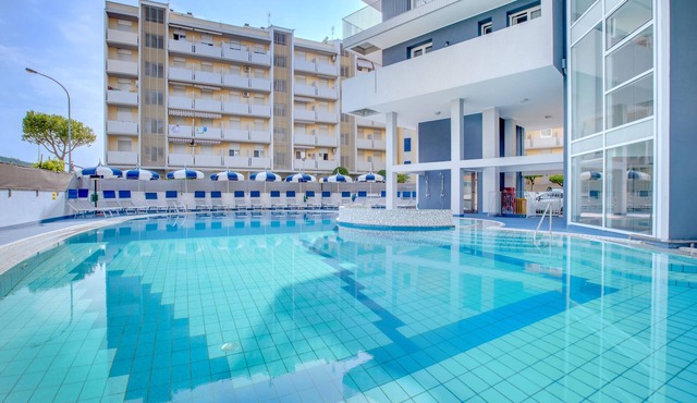 Hotel Ambassador