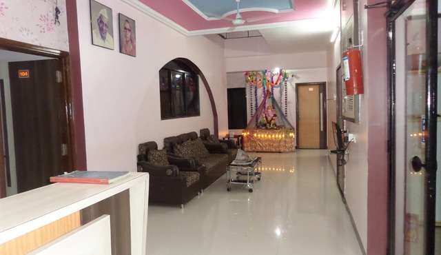 Hotel Amit Plaza