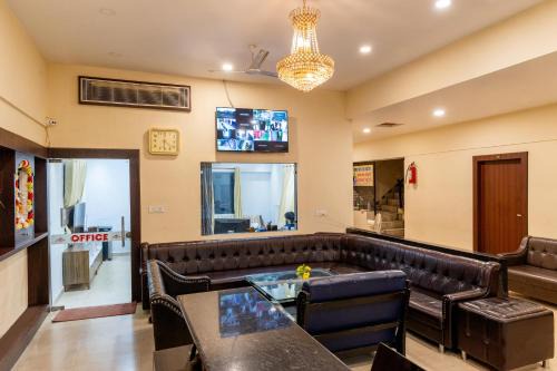 Hotel Amrit Vatika