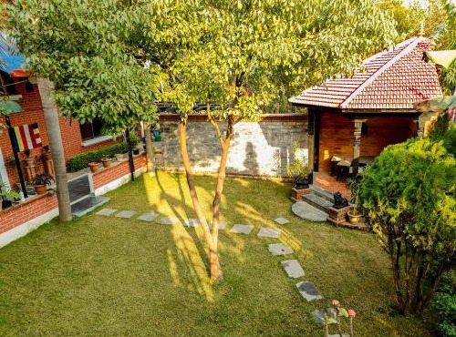 Hotel Ananda Inn