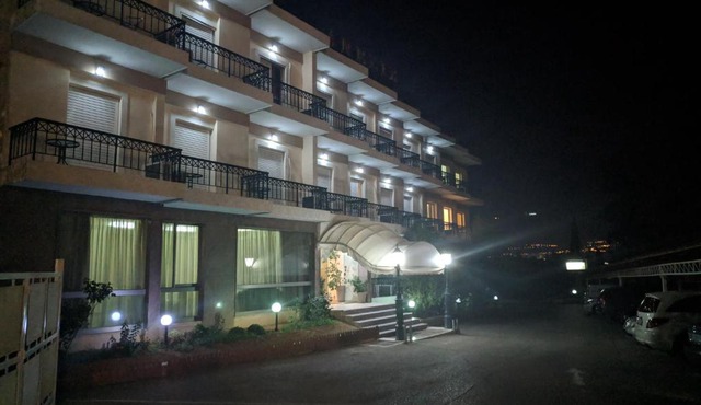 Hotel Anesi