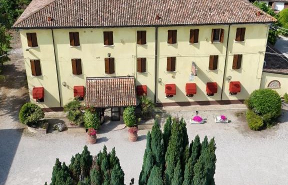 Hotel Antico Casale