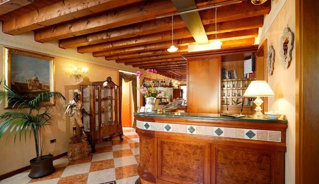 Hotel Antico Moro