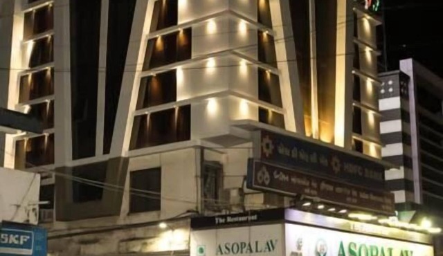 Hotel Apex Inn