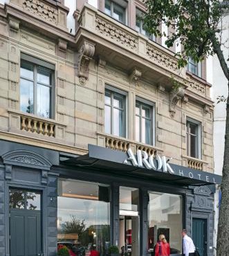 Hotel Arok