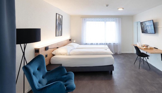 Hotel Bären Suhr