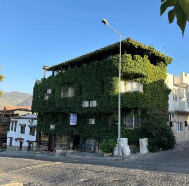 Hotel Bella