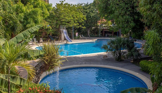 Hotel Boyeros
