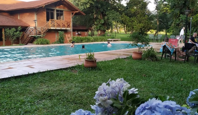 Hotel Cabanas del Parque