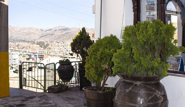 Hotel Camino Real