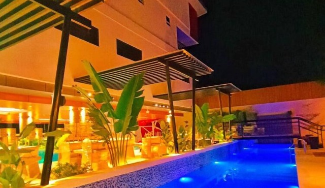 Hotel Carmelita
