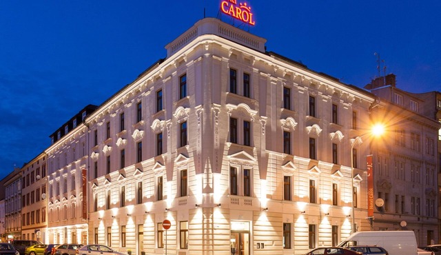 Hotel Carol