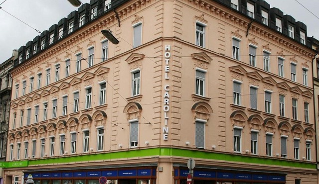 Hotel Caroline