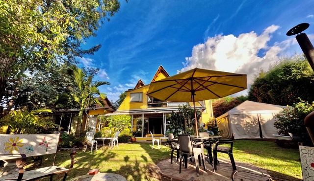 HOTEL CASA IRIS