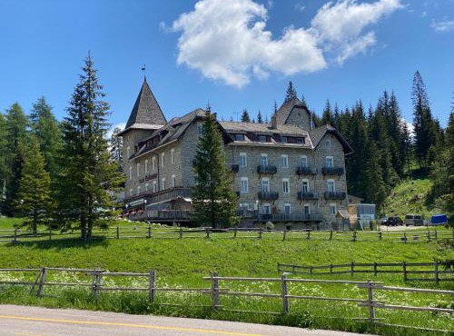 Hotel Castel Latemar