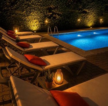 Hotel Cayrons Vence & St Paul de Vence
