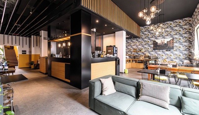 Hotel Central Lodge
