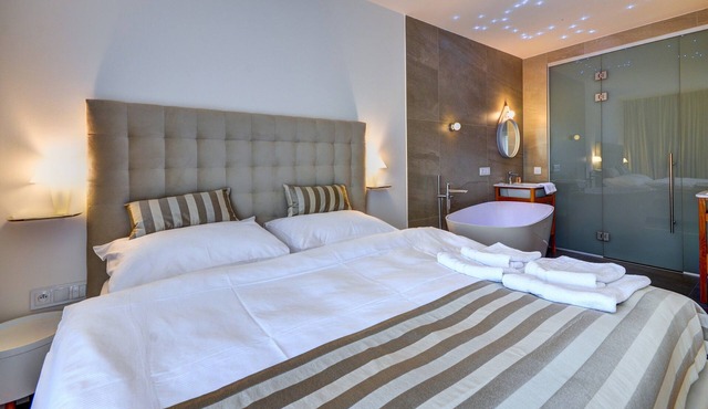 Hotel Chmelnice