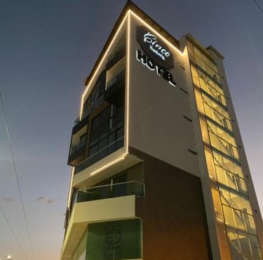 Hotel Cinco Monteria