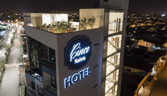 Hotel Cinco Monteria