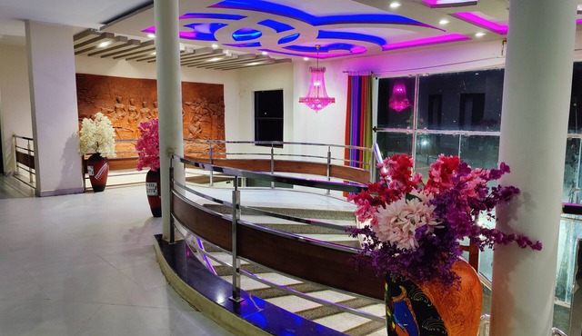 Hotel Cipron Inn