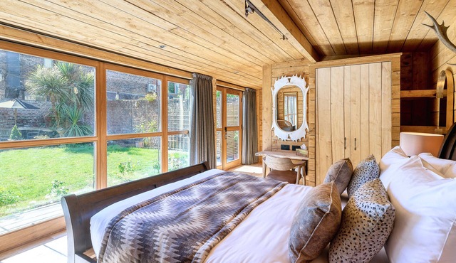 Hotel Clementine