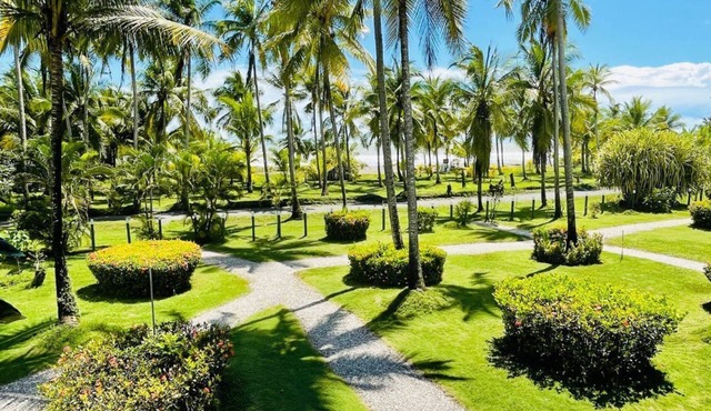 Hotel Cocomar Beachfront Hotel