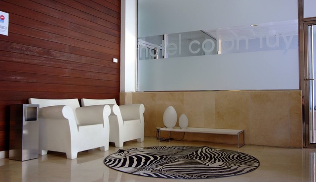 Hotel Colón Tuy