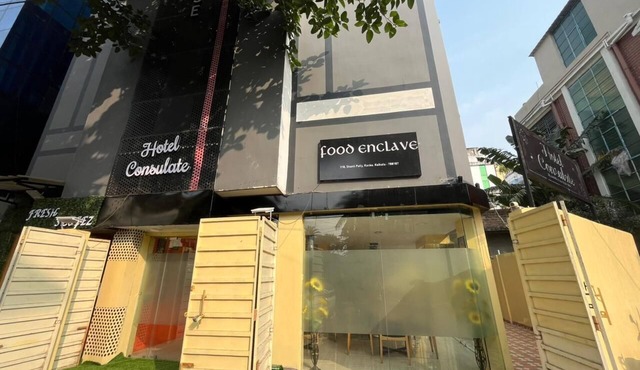 Hotel Consulate