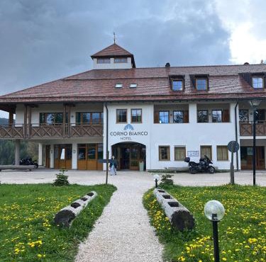Hotel Corno Bianco