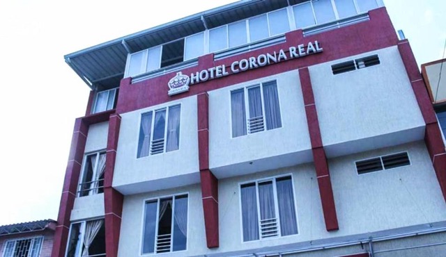 Hotel corona real