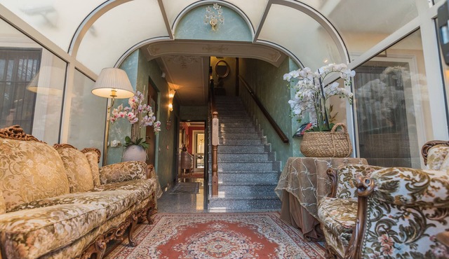 Hotel Corona Grossa