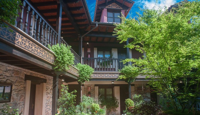 Hotel Corru San Pumés